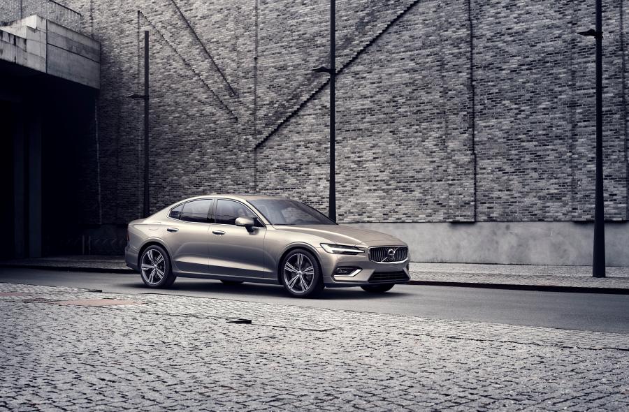  Volvo S60 T6 Inscription 2018 года  (WW) (фото 1 из 65)